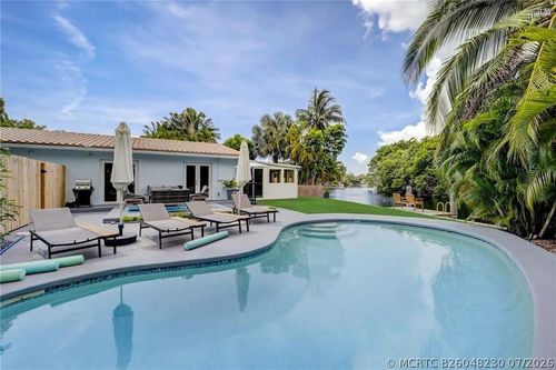 1-2-50 Ne 30th Ct, Wilton Manors, FL, 33334-1061 | Card Image