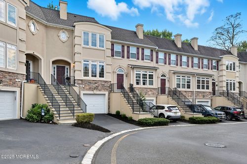 9 W Aspen Way, Matawan, NJ, 07747-1912 | Card Image