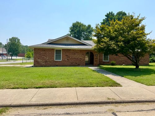 1106 W Tracy St, Springfield, MO, 65807-2572 | Card Image
