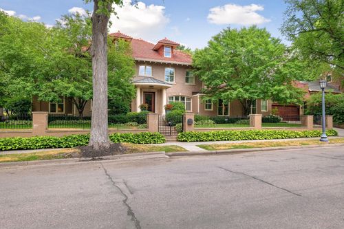 1724 Summit Ave, Minneapolis, MN, 55403-2848 | Card Image