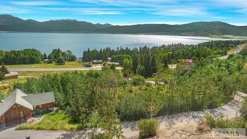 3862 Overlook Dr, Island Park, ID, 83429-5049 | Card Image