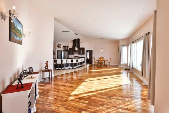 328 Railway Ave, House other with 3 bedrooms, 5 bathrooms and 20 parking in Lomond AB | Image 17
