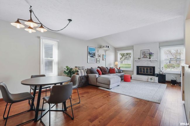 5952 Crow Valley Park Dr, Condo with 2 bedrooms, 2 bathrooms and null parking in Davenport IA | Image 10