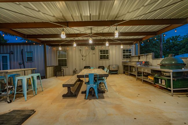 1990 Jim Harry Loop, Home with 5 bedrooms, 6 bathrooms and null parking in Sunset TX | Image 31