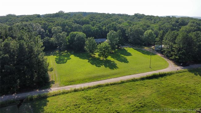10282 N Perry Loop Rd, House other with 3 bedrooms, 3 bathrooms and null parking in Stigler OK | Image 10
