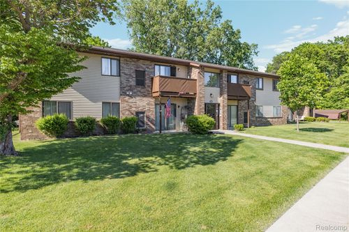 101-7806 Manor Circle, Westland, MI, 48185 | Card Image