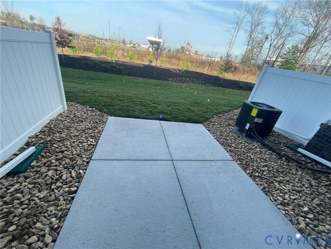 View of yard | Image 6