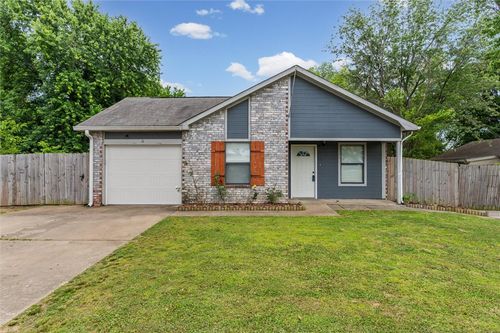 11 Wilson St, Farmington, AR, 72730-3027 | Card Image