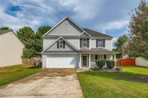 8352 Milam Loop, Fairburn, GA, 30213-4713 | Card Image