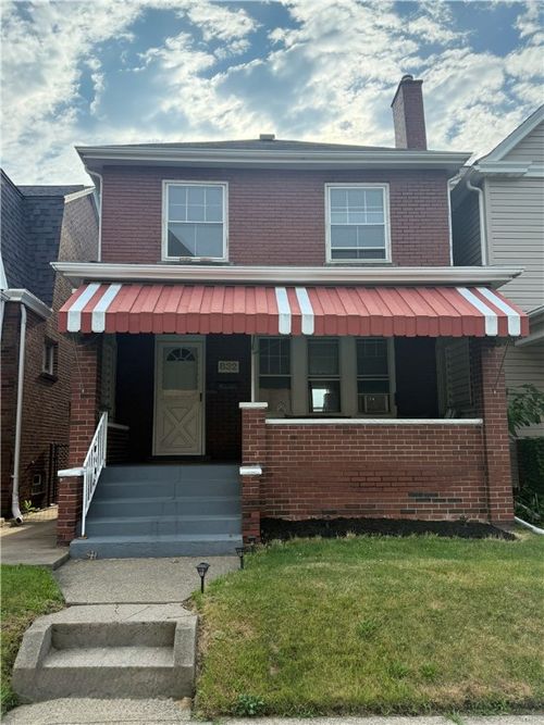 832 Maplewood Ave, Ambridge, PA, 15003-2316 | Card Image