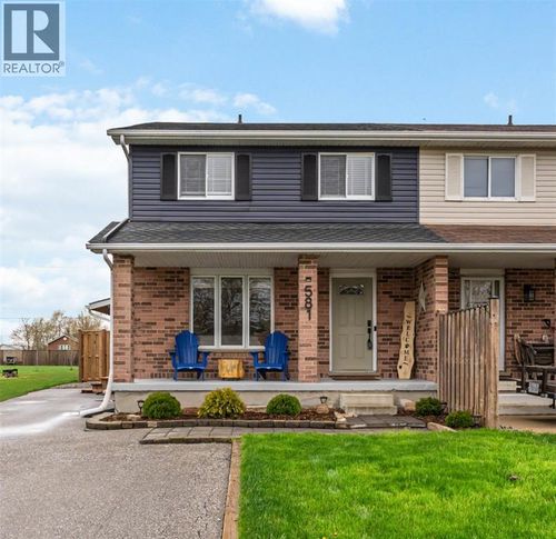 581 Scenic Dr, Watford, ON, N0M2S0 | Card Image