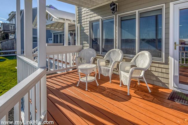 UNIT-2 - 47 E Chop Dr, Condo with 1 bedrooms, 1 bathrooms and null parking in Oak Bluffs MA | Image 10