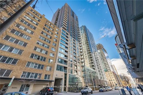 2003-40 Nepean St, Ottawa, ON, K2P0X5 | Card Image