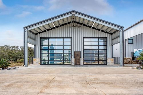 82 Circle Hook, Port O Connor, TX, 77982 | Card Image