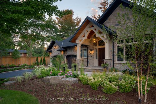 1551 Warland Rd, Oakville, ON, L6L1N4 | Card Image