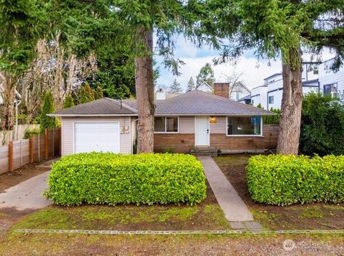 8706 13th Ave Nw, Seattle, WA, 98117-3403 | Card Image