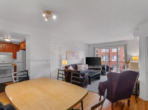 402-2110 Rue Caroline-Béique, Montréal, QC, H4N3K2 | Card Image