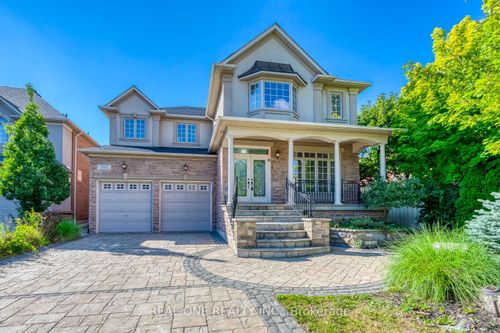 1387 Ferncrest Rd, Oakville, ON, L6H7W2 | Card Image