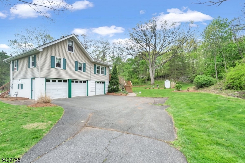 Residential in Wanaque Boro 3