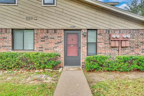 apt-374-2240 Tarpley Rd, Carrollton, TX, 75006-2434 | Card Image