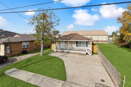 1334 S Meadow Street, Metairie, LA, 70003 | Card Image