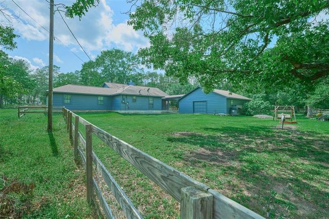 27548 Log Cabin Rd N, House other with 4 bedrooms, 2 bathrooms and 2 parking in Montgomery TX | Image 36
