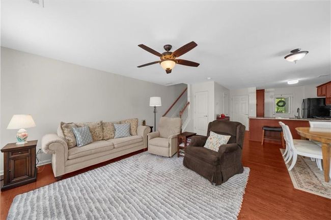 397 Cypher Dr, Townhouse with 3 bedrooms, 3 bathrooms and 1 parking in Suwanee GA | Image 4