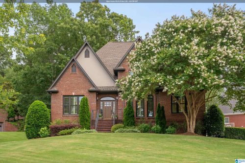 800 Park View Cir, Vestavia, AL, 35242-7518 | Card Image