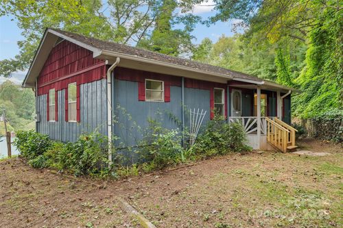 67 Quartz Lane, Balsam, NC, 28707 | Card Image