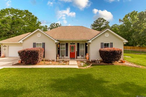 42389 Haltom Rd, Hammond, LA, 70403-2911 | Card Image
