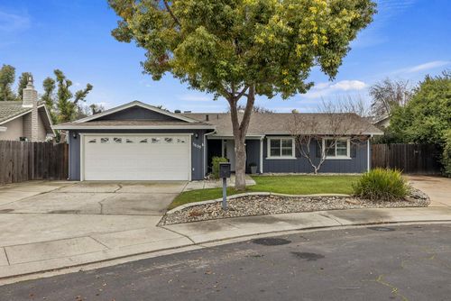 3809 Meadowview Court, Modesto, CA, 95355 | Card Image