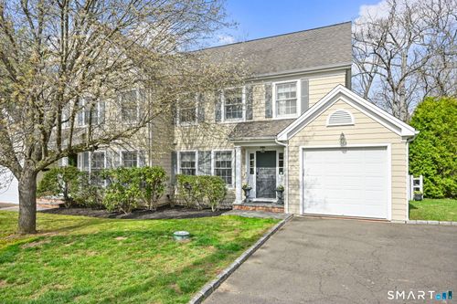 b-72 Summer St, New Canaan, CT, 06840-4814 | Card Image