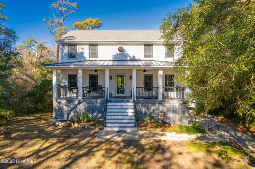 114 Hawthorne Drive, Pine Knoll Shores, NC, 28512 | Card Image