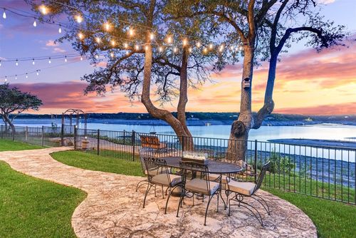 17017 S Ridge Ln, Austin, TX, 78734-1236 | Card Image