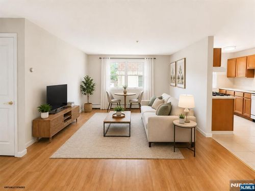 234 Cliff St, Cliffside Park, NJ, 07010-1563 | Card Image