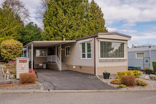 15851 Suffolk Road, Surrey, BC, V4A5L3 | Card Image