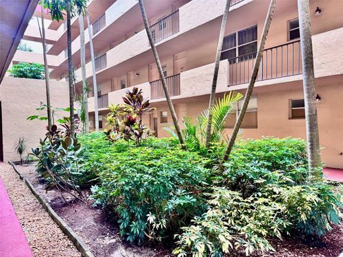 apt-301-404 Nw 68th Ave, Plantation, FL, 33317-7595 | Card Image