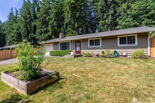 6110 189th Avenue Ct E, Lake Tapps, WA, 98391-8815 | Card Image