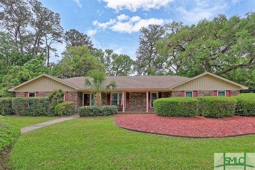 121 Steerforth Rd, Savannah, GA, 31410-4029 | Card Image