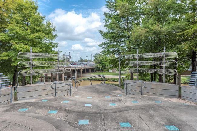 Buffalo Bayou trails just outside the building for hiking, biking, kayaking, festivsals and more. | Image 12