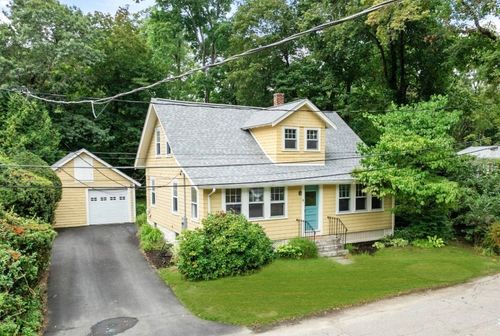 6 Grove St, Sharon, MA, 02067-2111 | Card Image