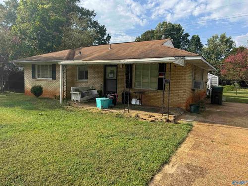 3510 Bluegrass Rd Sw, Huntsville, AL, 35805-4502 | Card Image