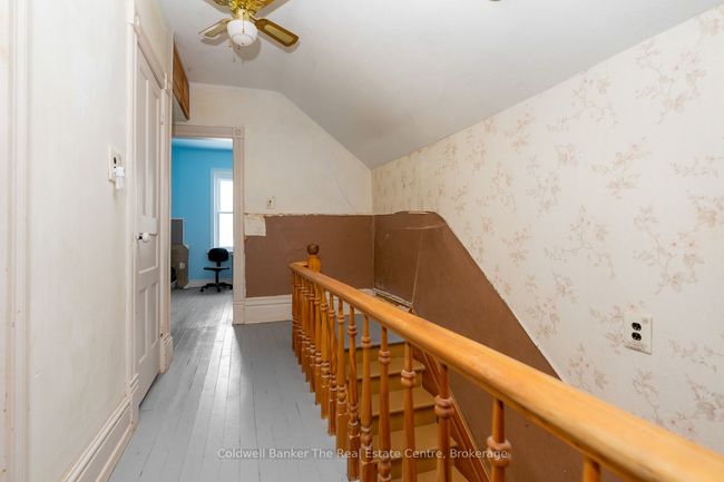24 Elizabeth St W, House other with 3 bedrooms, 2 bathrooms and 4 parking in Creemore ON | Image 13