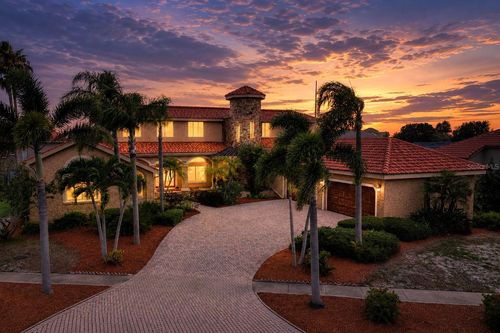 1005 Piano Ln, APOLLO BEACH, FL, 33572-2725 | Card Image