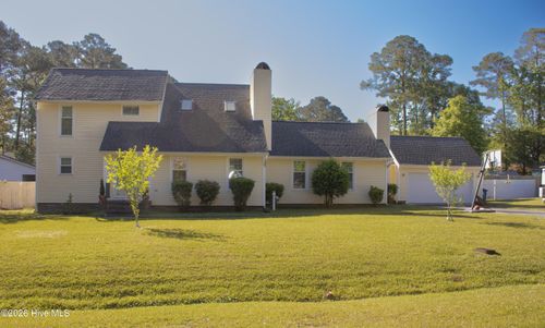 2106 Perry Dr, Jacksonville, NC, 28546-1641 | Card Image