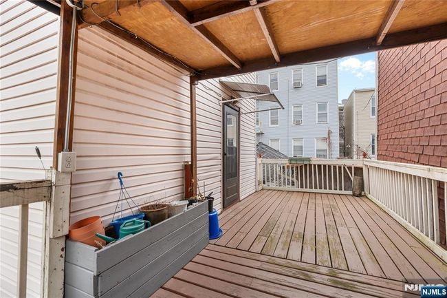 1010 Paterson Plank Rd, Home with 6 bedrooms, 3 bathrooms and null parking in North Bergen NJ | Image 21