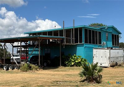 347 Powderhorn Lane, House other with 2 bedrooms, 1 bathrooms and null parking in Port Lavaca TX | Image 2