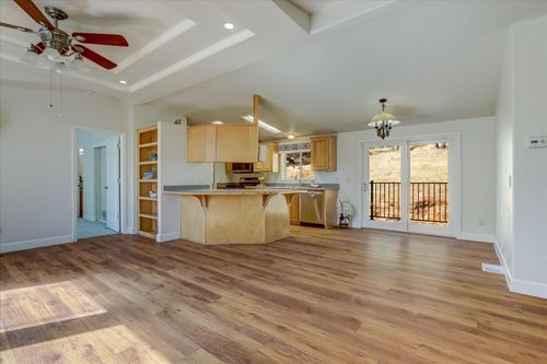 8226 Mcganney Ln, Smartsville, CA, 95977-9763 | Card Image