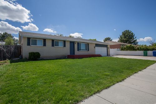 3305 W Paula Ann St, Taylorsville, UT, 84129-3012 | Card Image