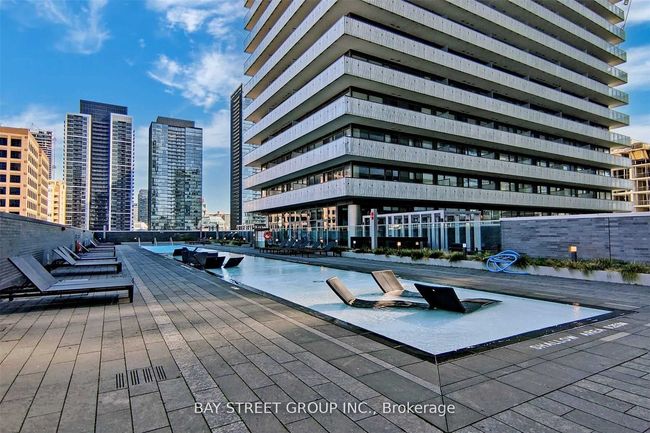 2704 - 50 Charles St E, Condo with 1 bedrooms, 1 bathrooms and null parking in Toronto ON | Image 13